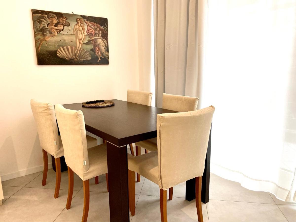 Crespi In Fiera Apartment Bologna Exterior photo